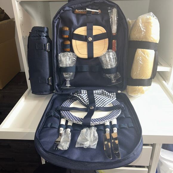Picnic at Ascot 2-Person Picnic Backpack Set – Navy w/ Blanket & Accessories - Picture 1 of 7